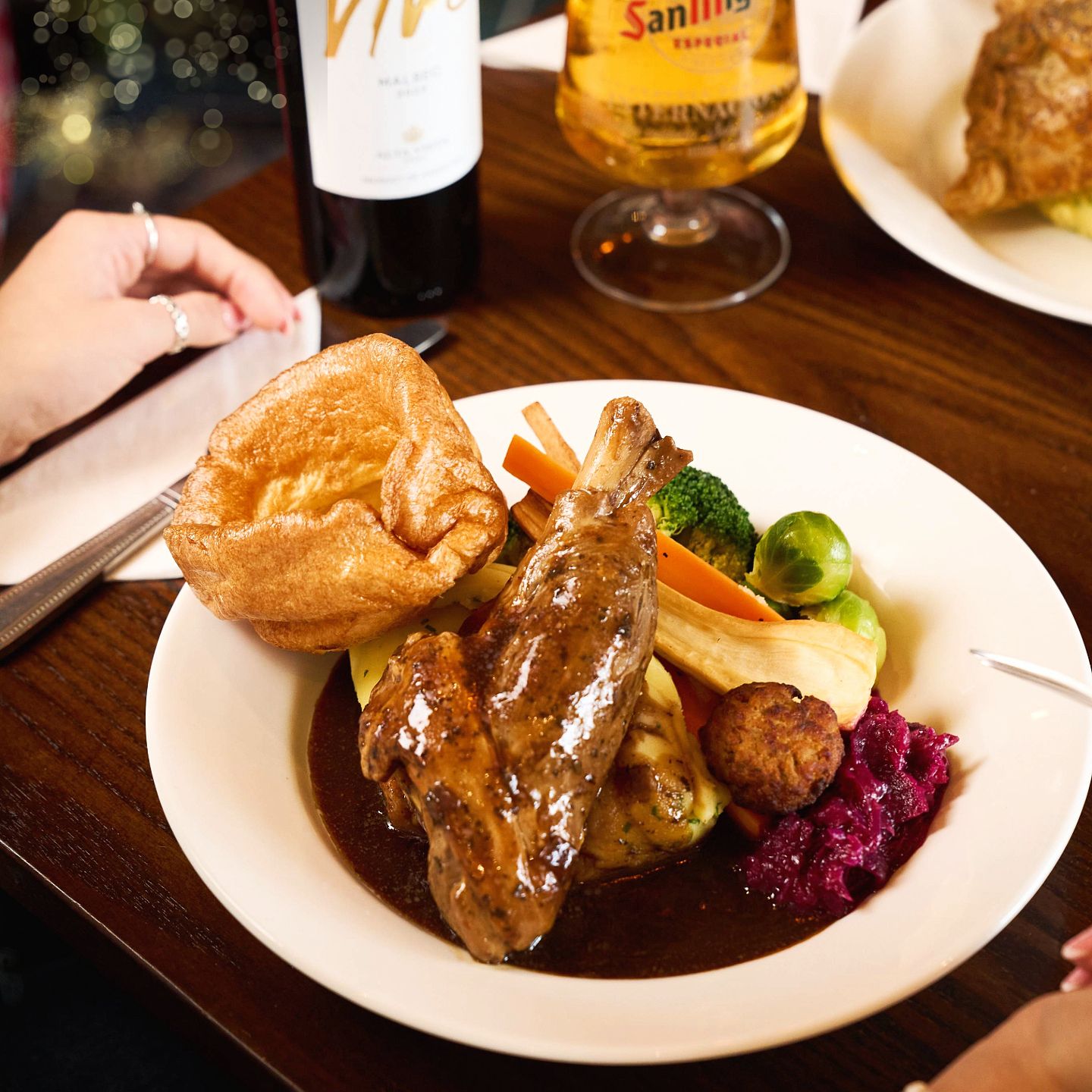 Christmas Day 2025 Lunch, Dinner & Dining at The Grayling Great Yarmouth in Great Yarmouth